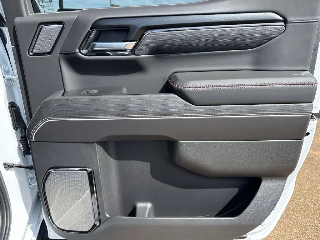2026 GMC Sierra 1500 AT4X - Photo 27