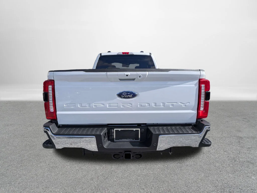 New 2026 Oxford White Ford F-250® Lariat® image 4