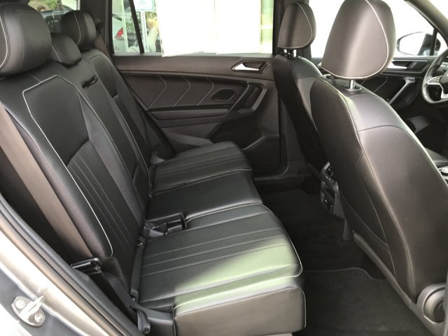Used 2023 Platinum Gray Metallic Volkswagen SE R-Line Black image 29