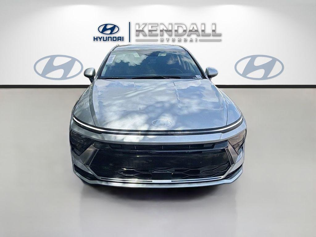 New 2026 Aero Silver Hyundai SEL Sport image 2