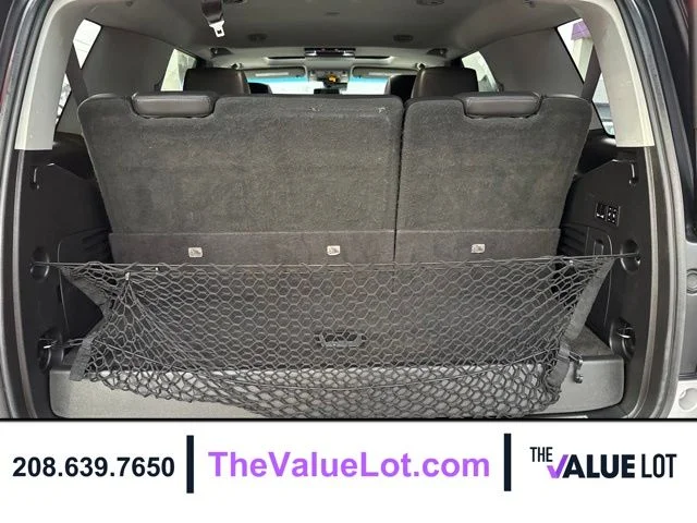 Used 2017 Silver Cadillac Luxury image 23
