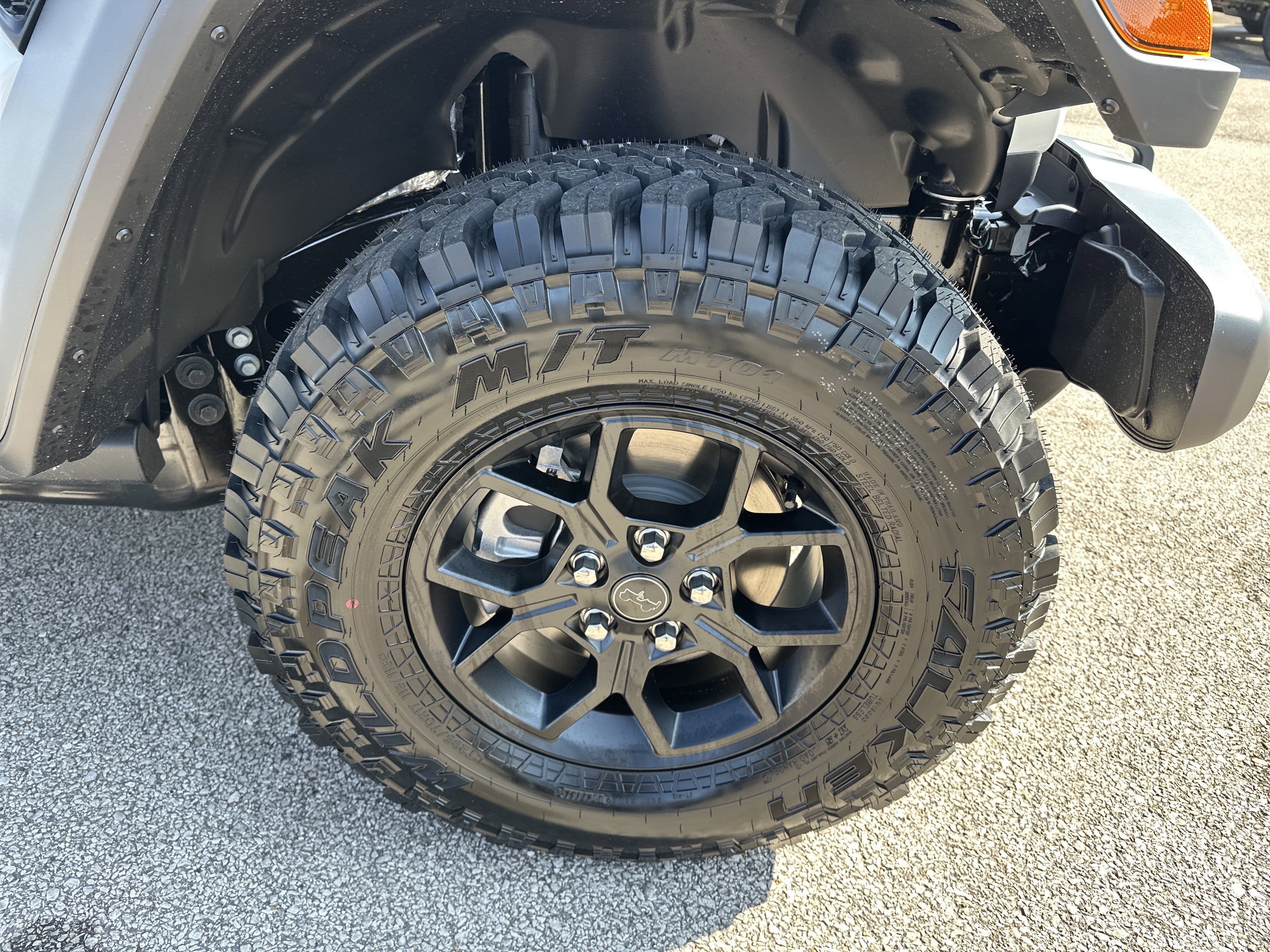 New 2026 Bright White Clear-Coat Exterior Paint Jeep Willys image 12