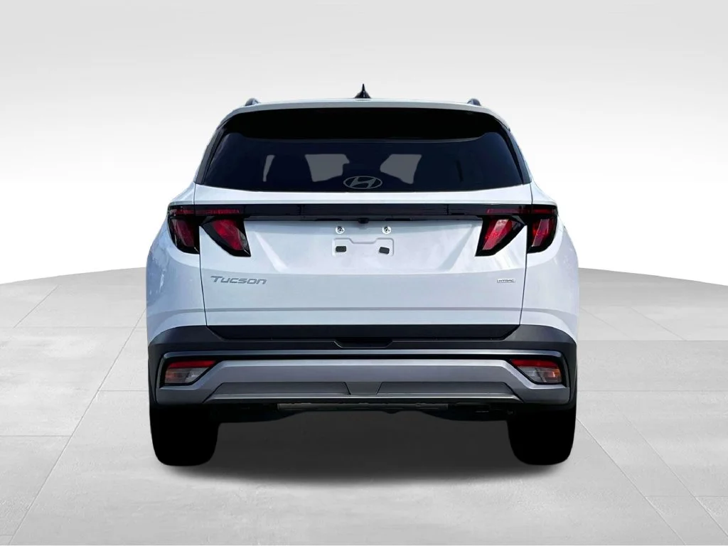Used 2026 White Hyundai SEL image 7