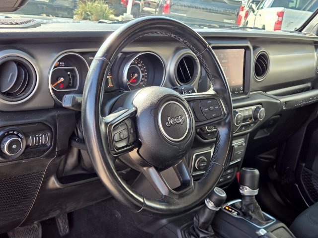 2021 Jeep Wrangler Willys - Photo 18