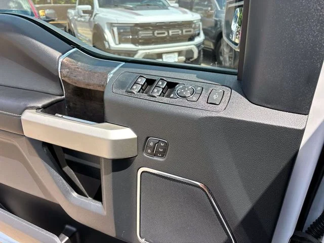 Used 2022 Oxford White Ford Lariat image 22