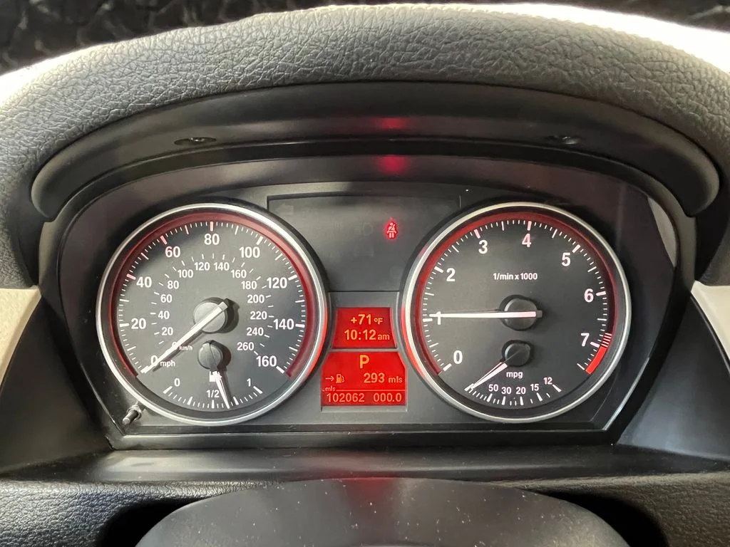 Used 2015 Orange BMW xDrive28i image 4