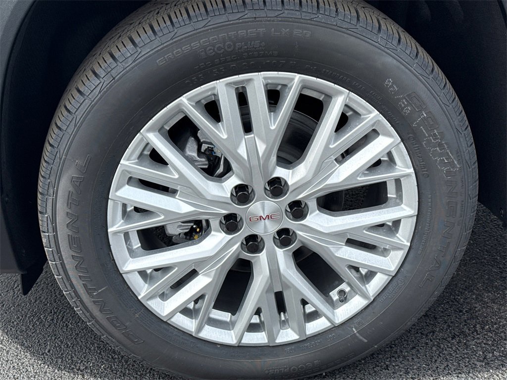 2025 GMC ACADIA - Image 10