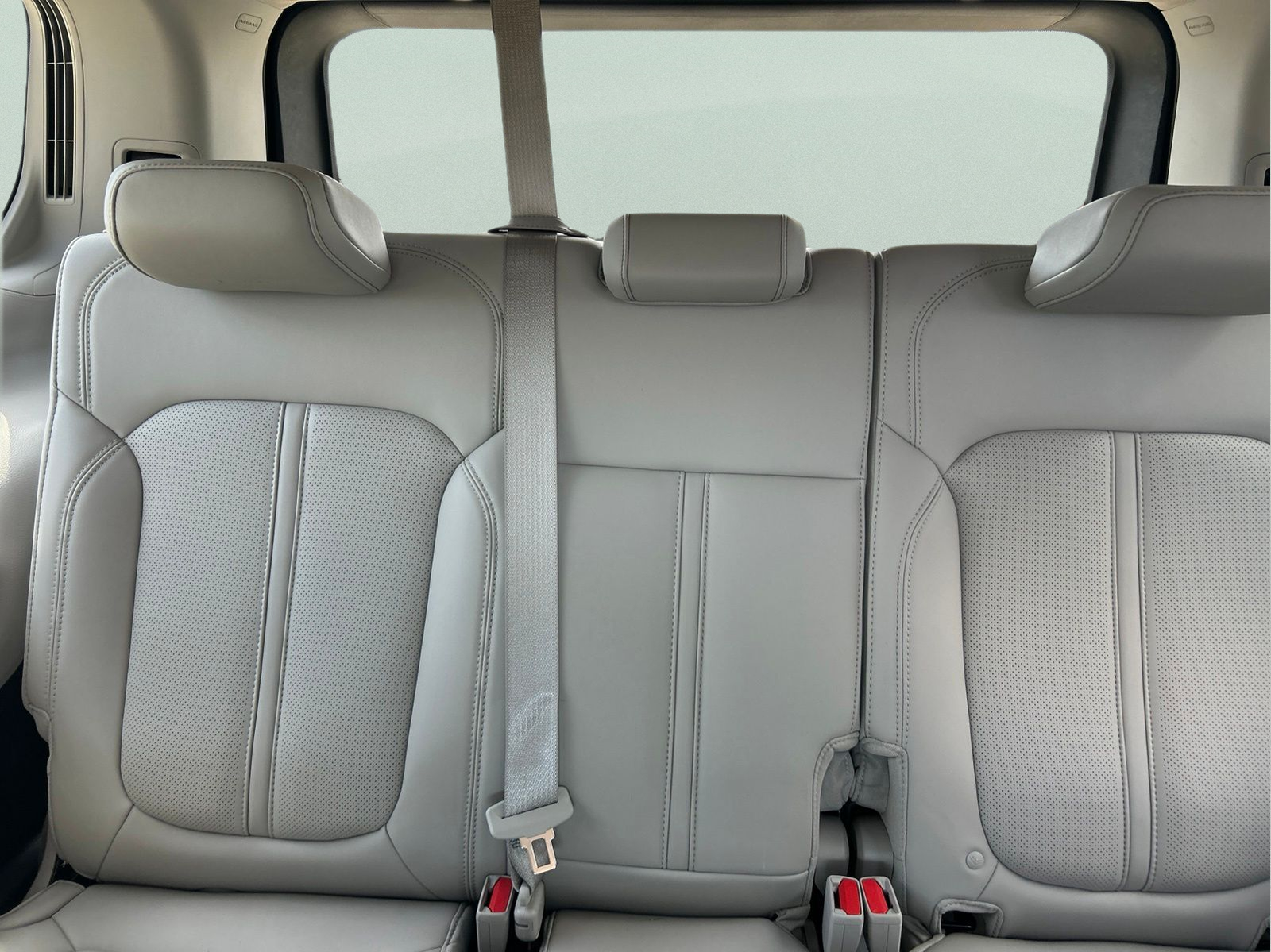 Used 2023 Red Jeep Series III image 11