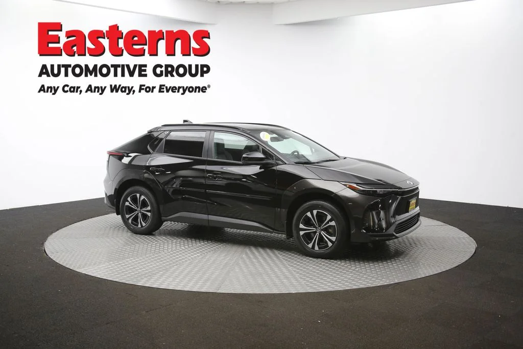 Used 2023 Black Toyota XLE image 44