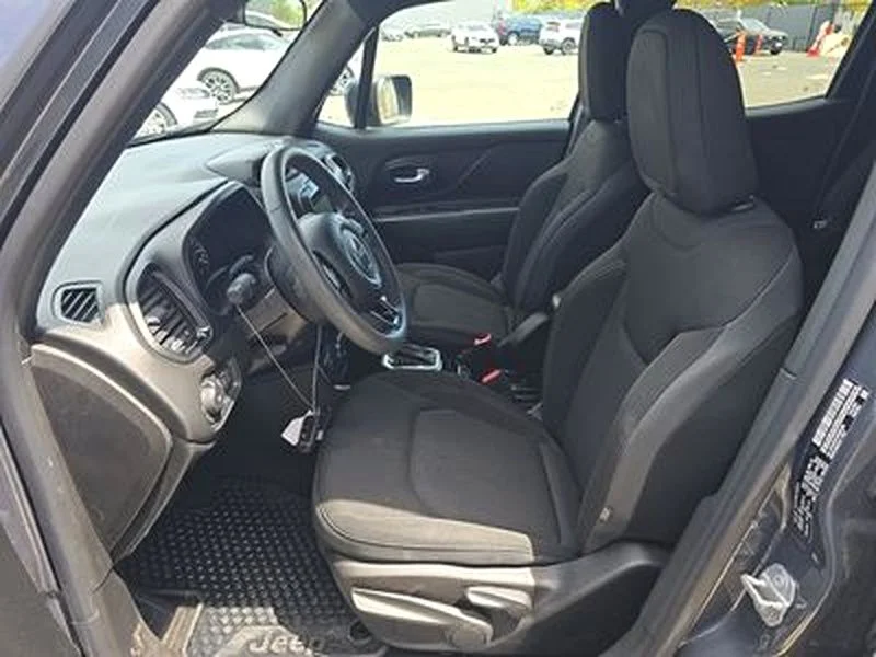 Used 2022 Gray Jeep Altitude image 7
