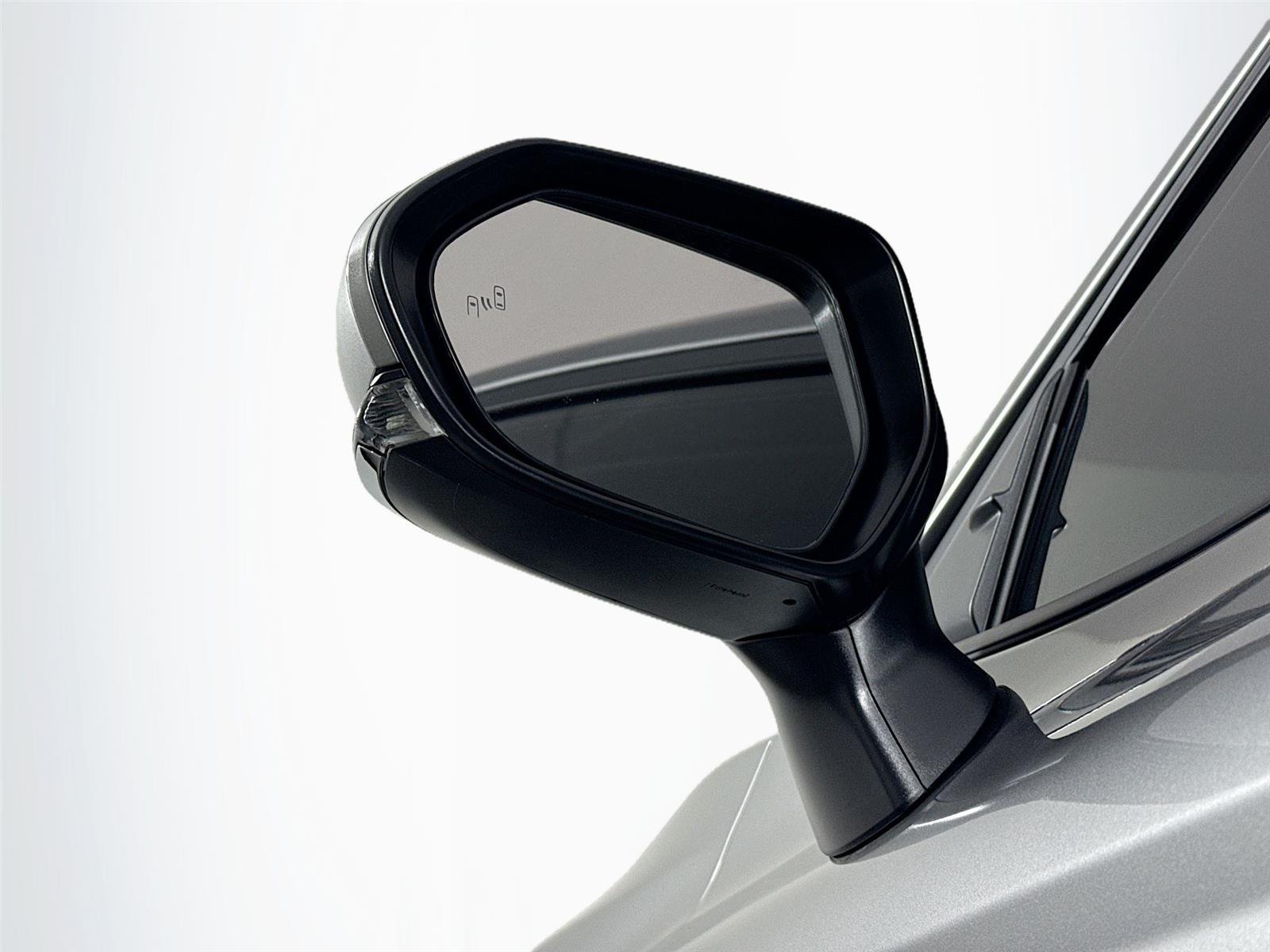 New 2026 Heavy Metal Toyota SE image 3