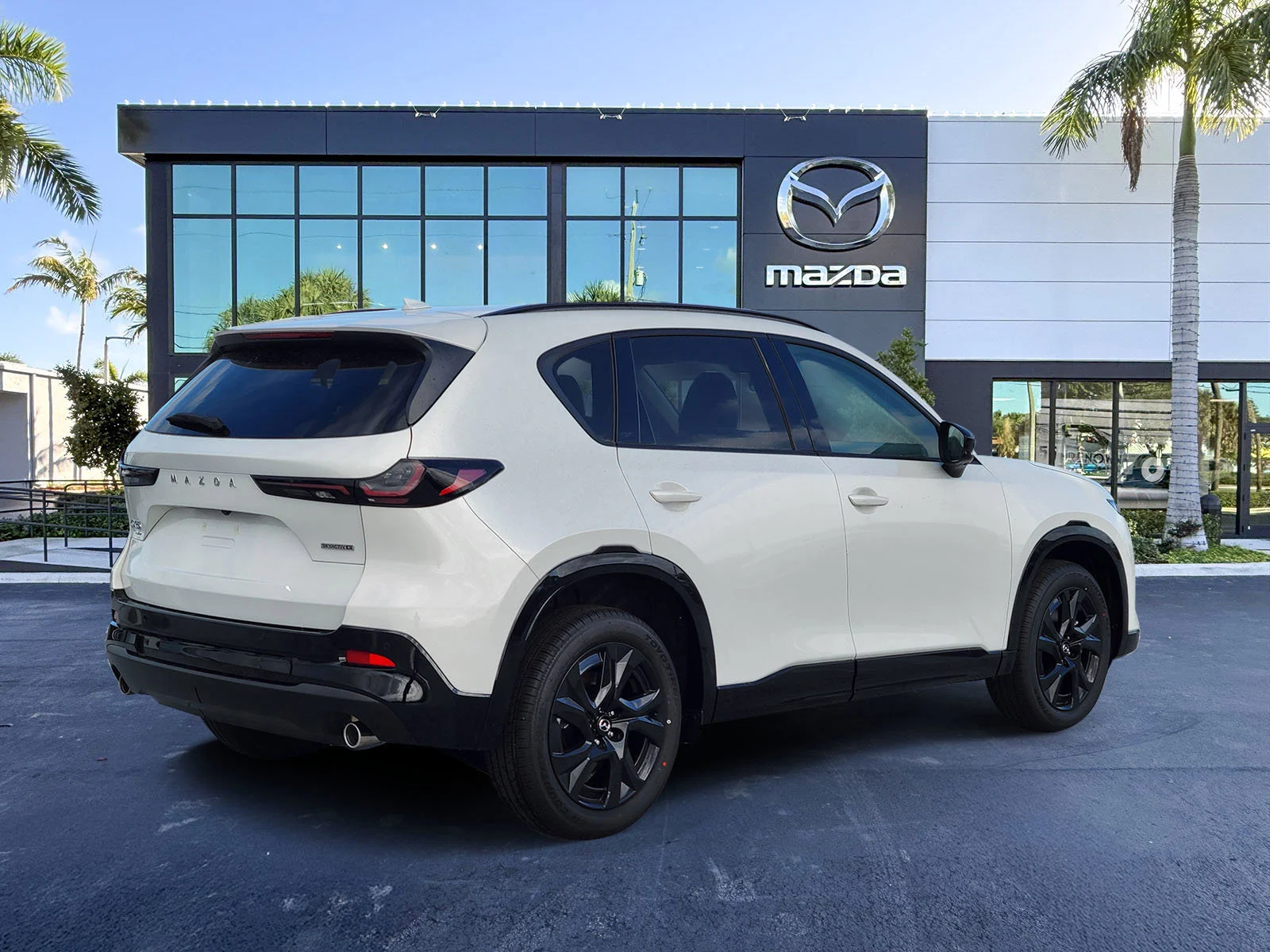 New 2026 Rhodium White Metallic Mazda 2.5 S Premium image 4