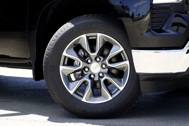 2026 Chevrolet Silverado 1500 LT - Photo 4
