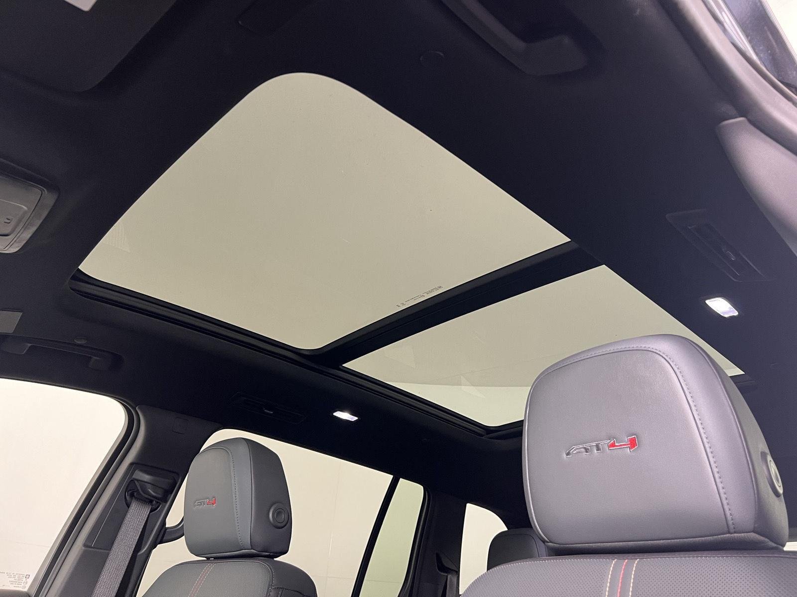 Used 2025 Ebony Twilight Metallic GMC AWD AT4 image 5