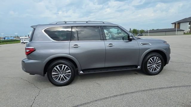 Used 2023 Gun Metallic Nissan SL image 8