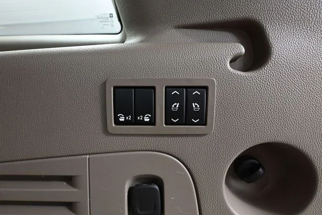2020 Chevrolet Suburban LT - Photo 51