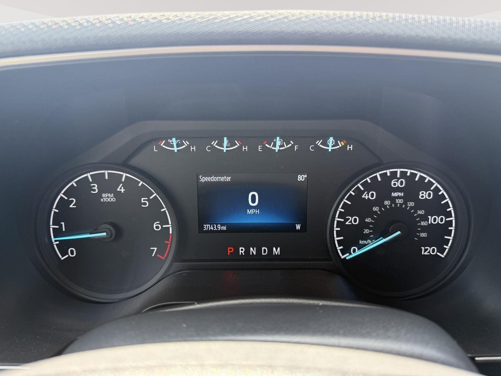 Certified Used 2022 Oxford White Ford XLT image 10