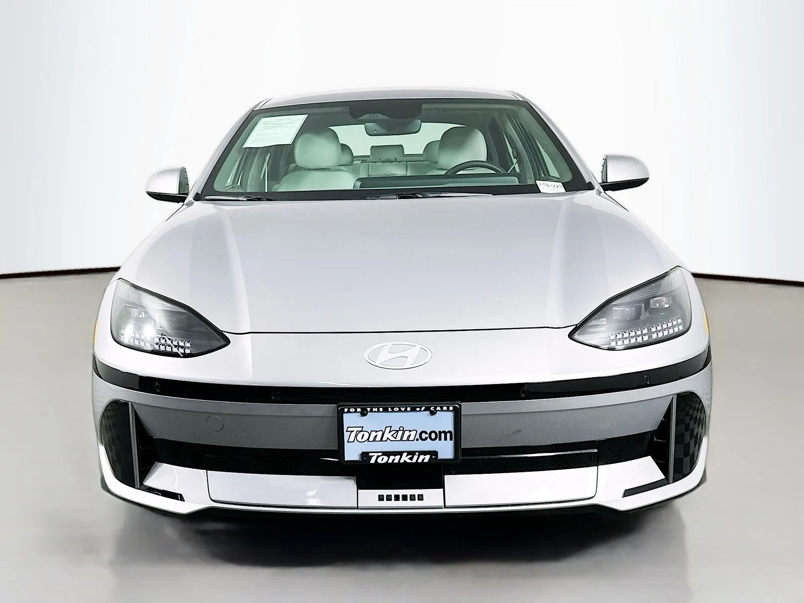 Used 2024 Hyundai IONIQ 6 SEL with VIN KMHM34AC3RA070393 for sale in Portland, OR