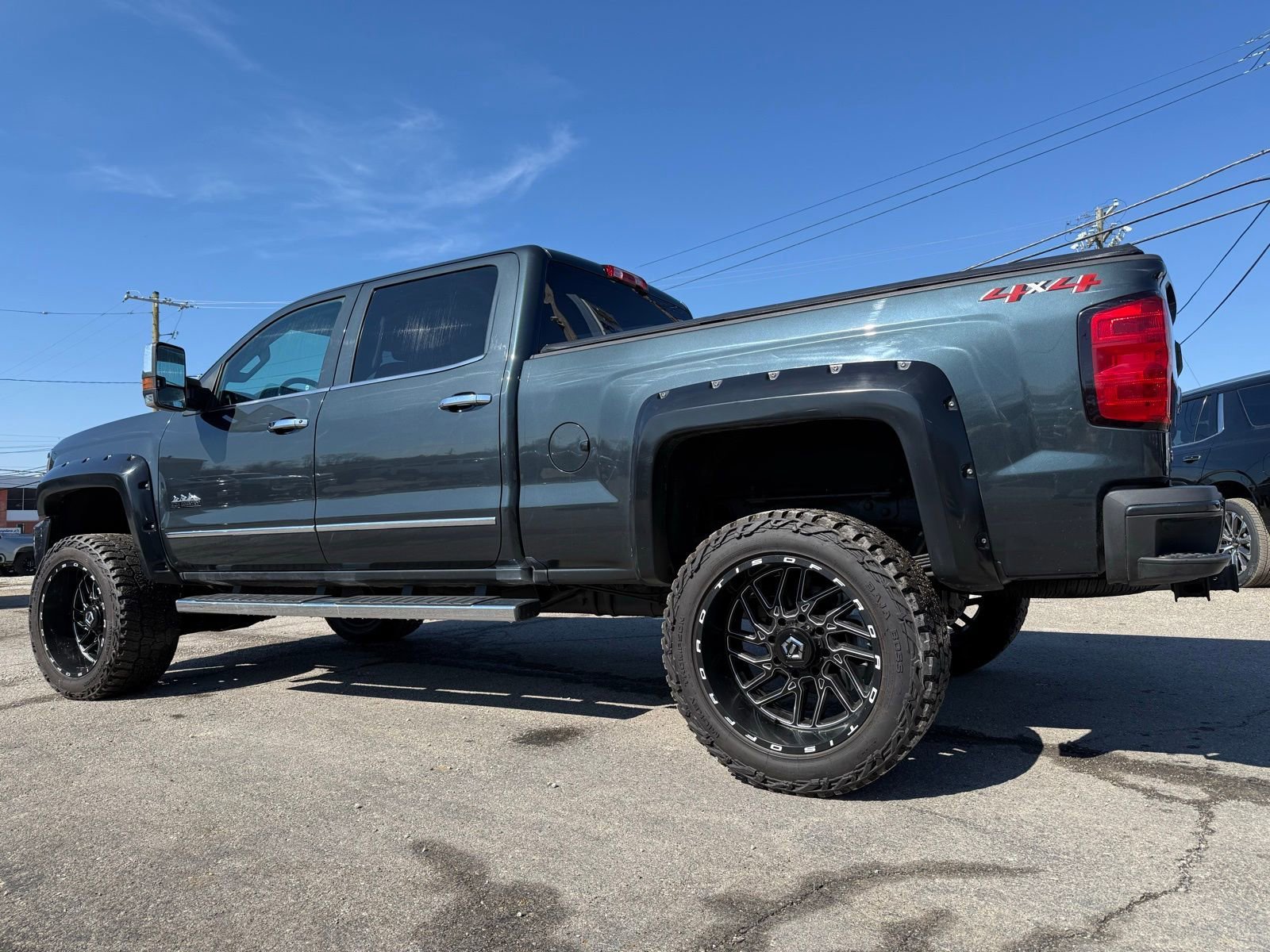 2019 Chevrolet Silverado 2500HD High Country - Photo 6