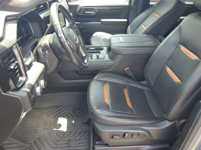 Used 2024 Sterling Metallic GMC AT4 image 5
