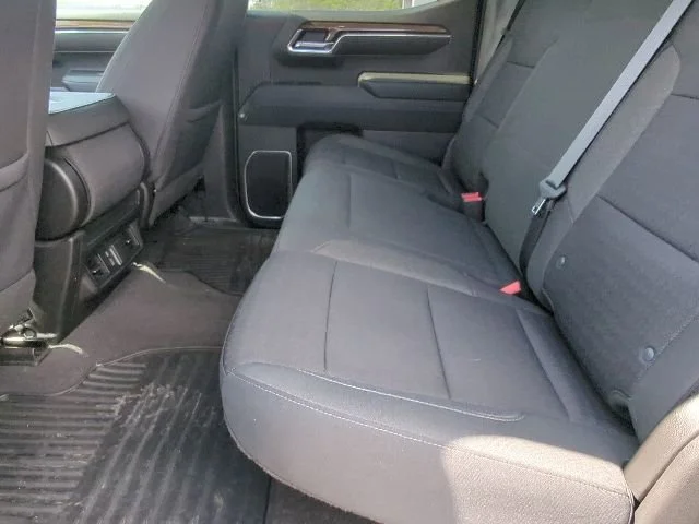Used 2022 Northsky Blue Metallic Chevrolet LT image 20