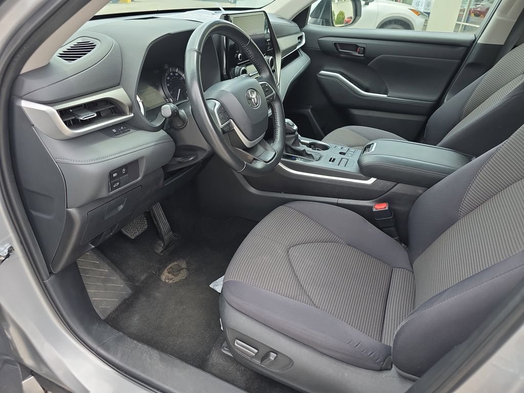Used 2024 Silver Toyota LE image 11