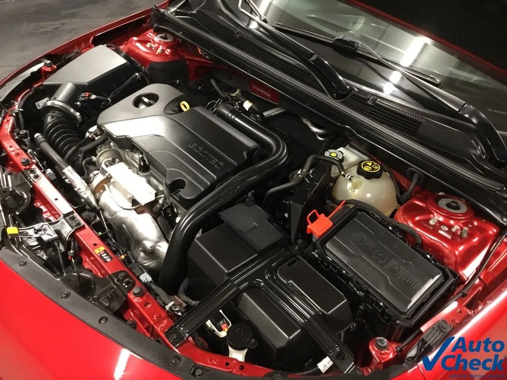 Used 2021 Red Chevrolet RS image 43