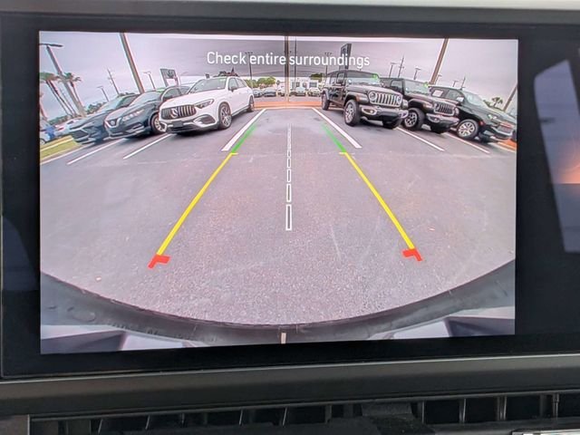 Used 2025 Gray Jeep Sahara image 24