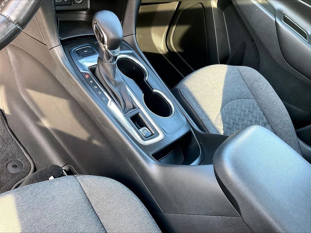 Used 2022 Blue Chevrolet LT image 19