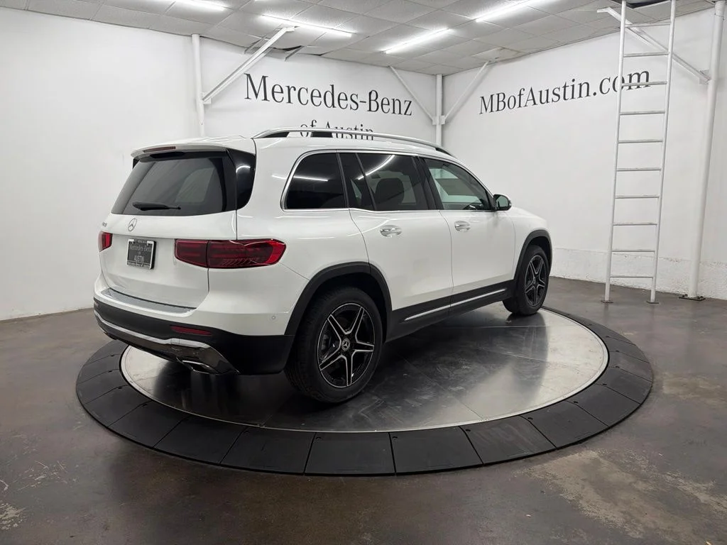 New 2026 White Mercedes-Benz GLB 250 image 7
