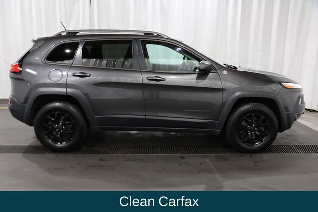 Certified Used 2016 Gray Jeep Trailhawk image 2