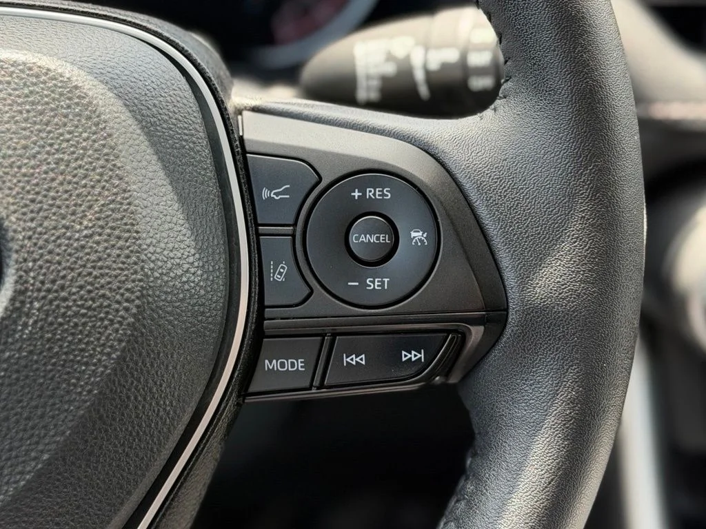 Used 2023 White Toyota XLE image 13