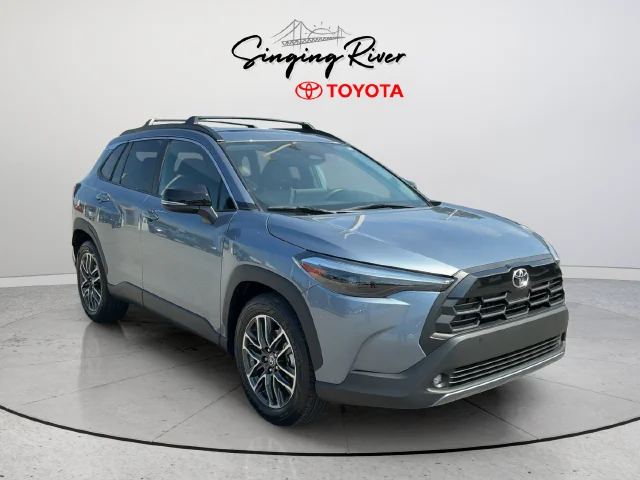 Used 2026  Toyota XLE image 1