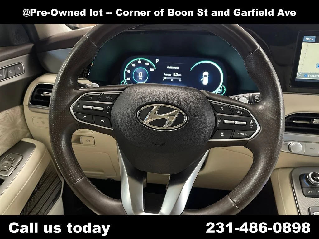 Used 2020 Black Hyundai Limited image 22