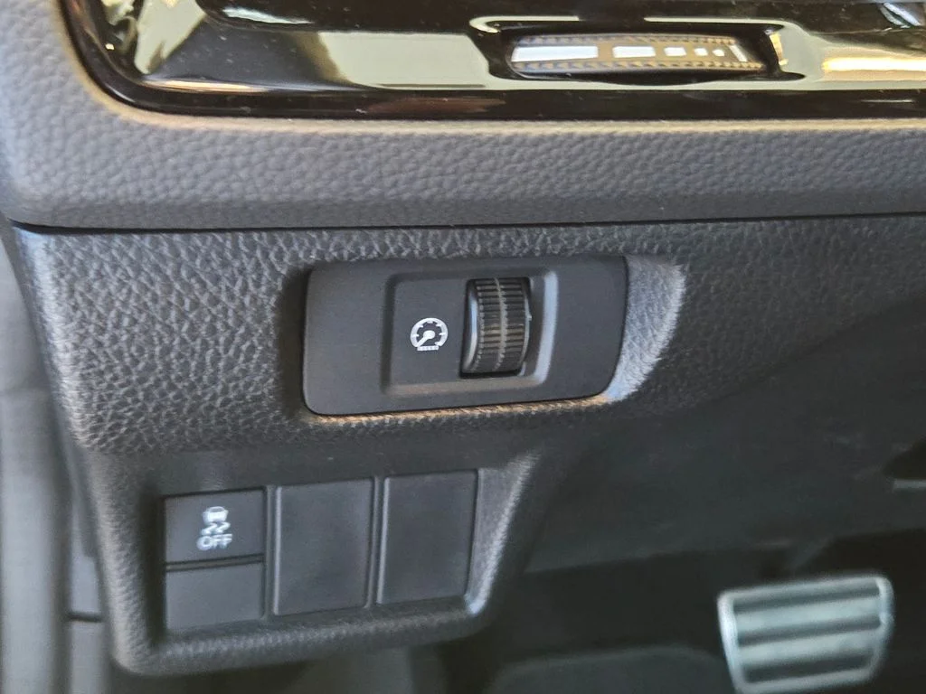 2025 Honda Civic Sport - Photo 25