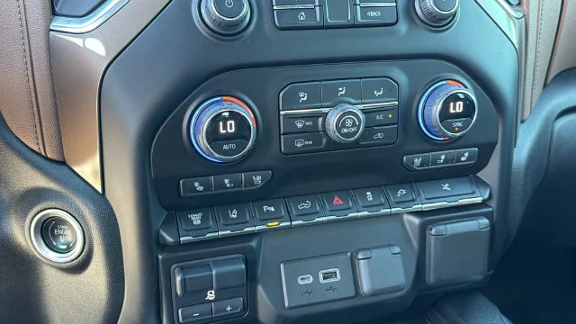 2023 Chevrolet Silverado 3500HD High Country - Photo 14