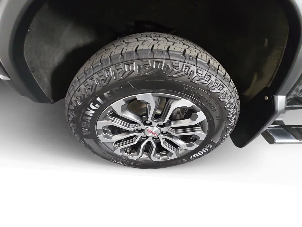 Certified Used 2024 Onyx Black GMC Denali image 14
