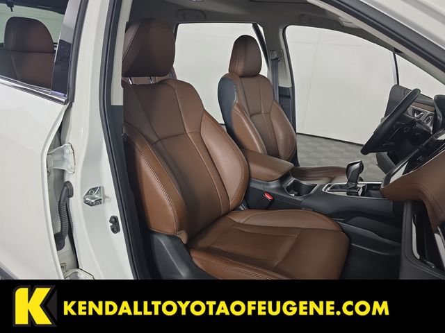 Used 2022 White Subaru Touring image 20