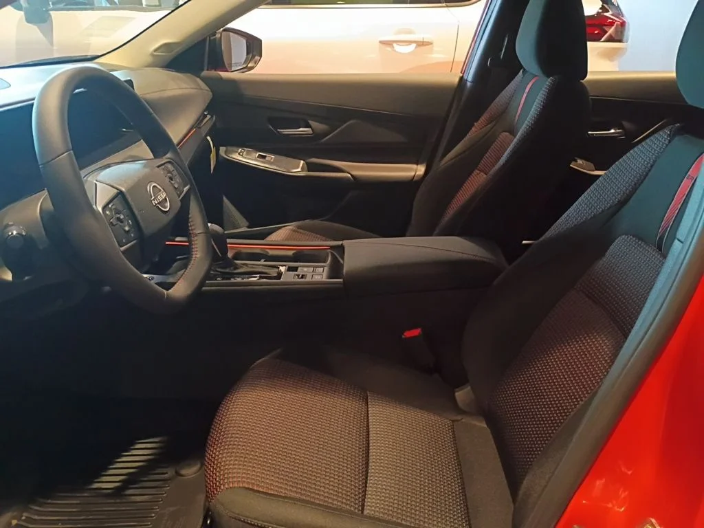 New 2026 Energetic Ember / Super Black Two-tone Nissan SR image 22