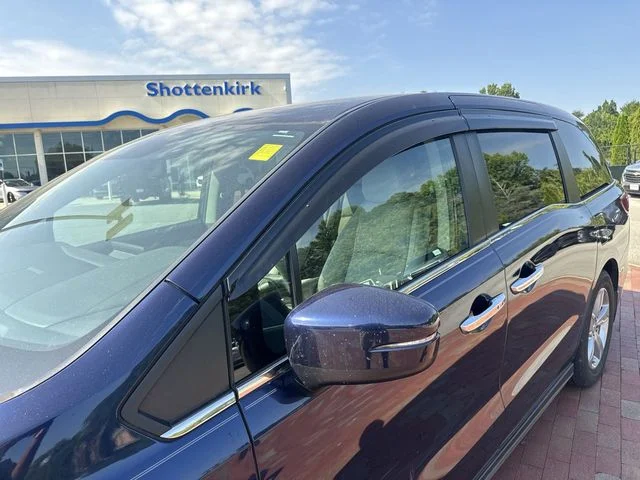 Used 2018 Blue Honda EX image 5