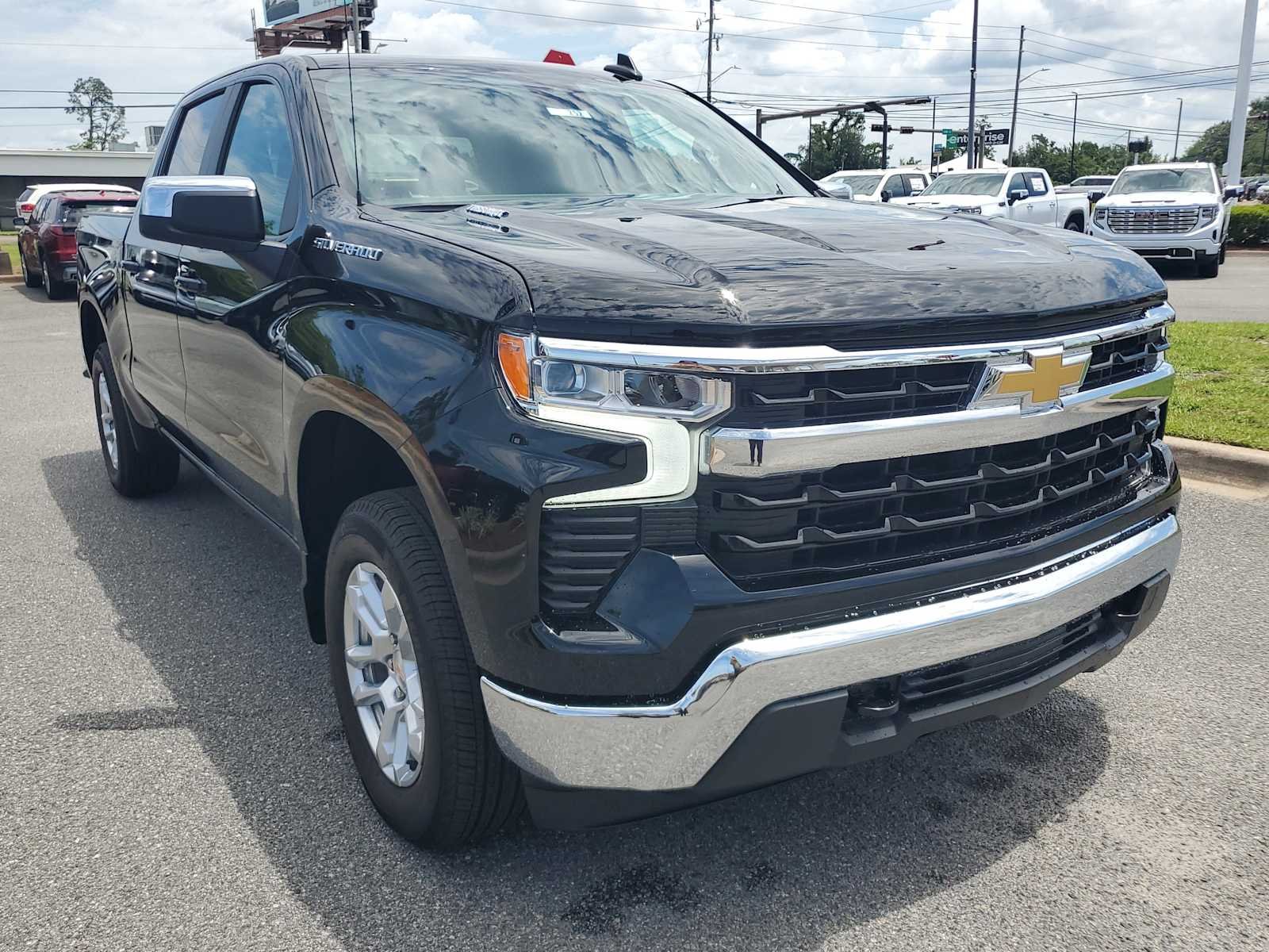 2026 Chevrolet Silverado 1500 LT - Photo 8