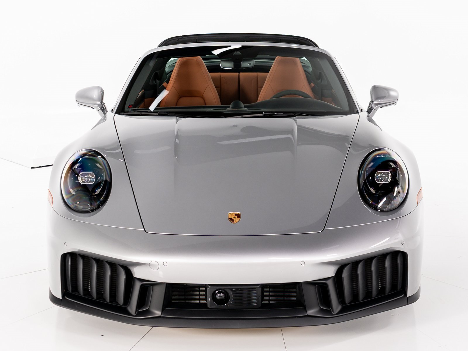 2025 Porsche 911 Targa 4 GTS photo 3