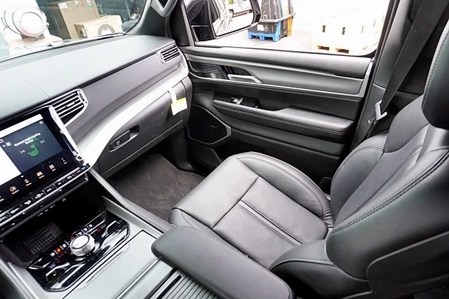 2026 Jeep Grand Wagoneer Limited Reserve - Photo 26