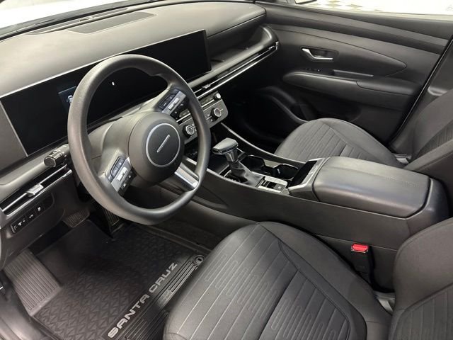 Certified Used 2025 White Hyundai SE image 8