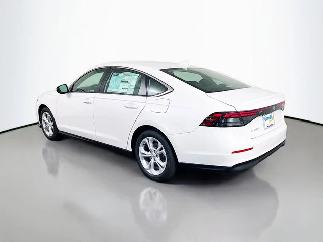 New 2026 Platinum White Pearl Honda LX image 6