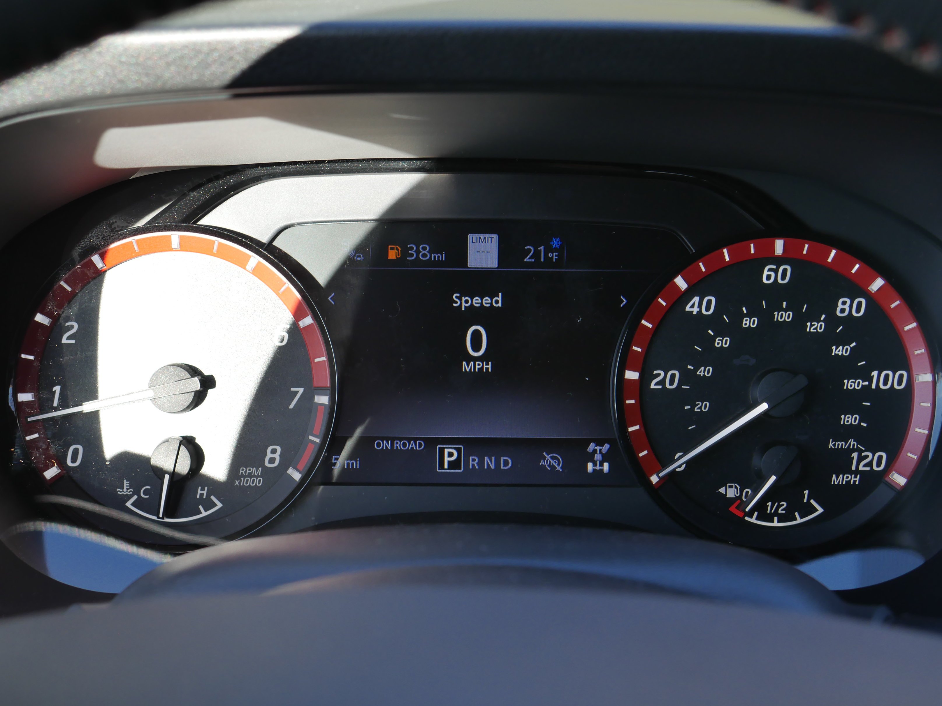 2026 Nissan Frontier PRO-4X - Photo 8