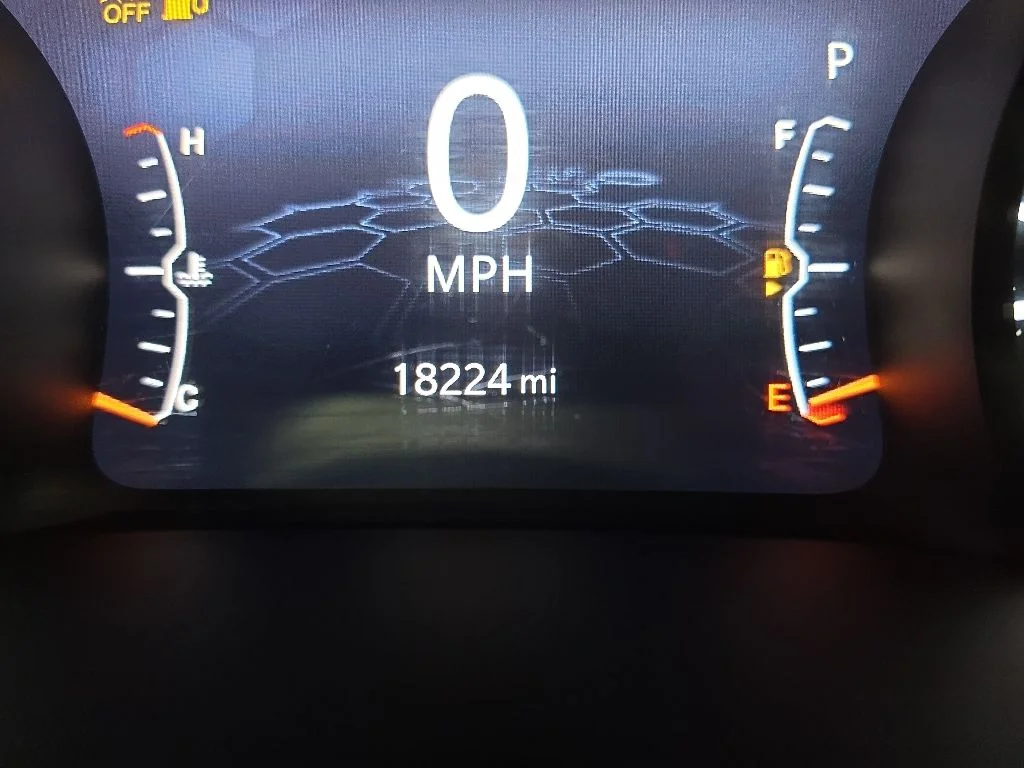 Used 2022 Red Jeep Limited image 22