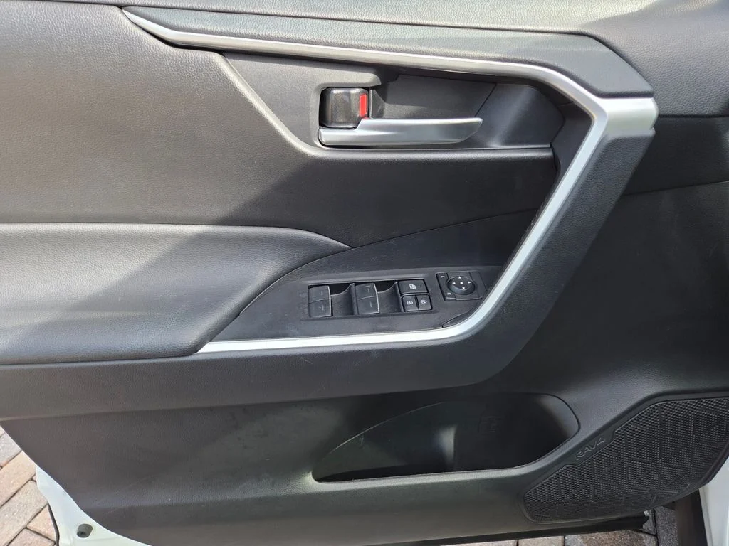 Certified Used 2024 White Toyota XLE image 27