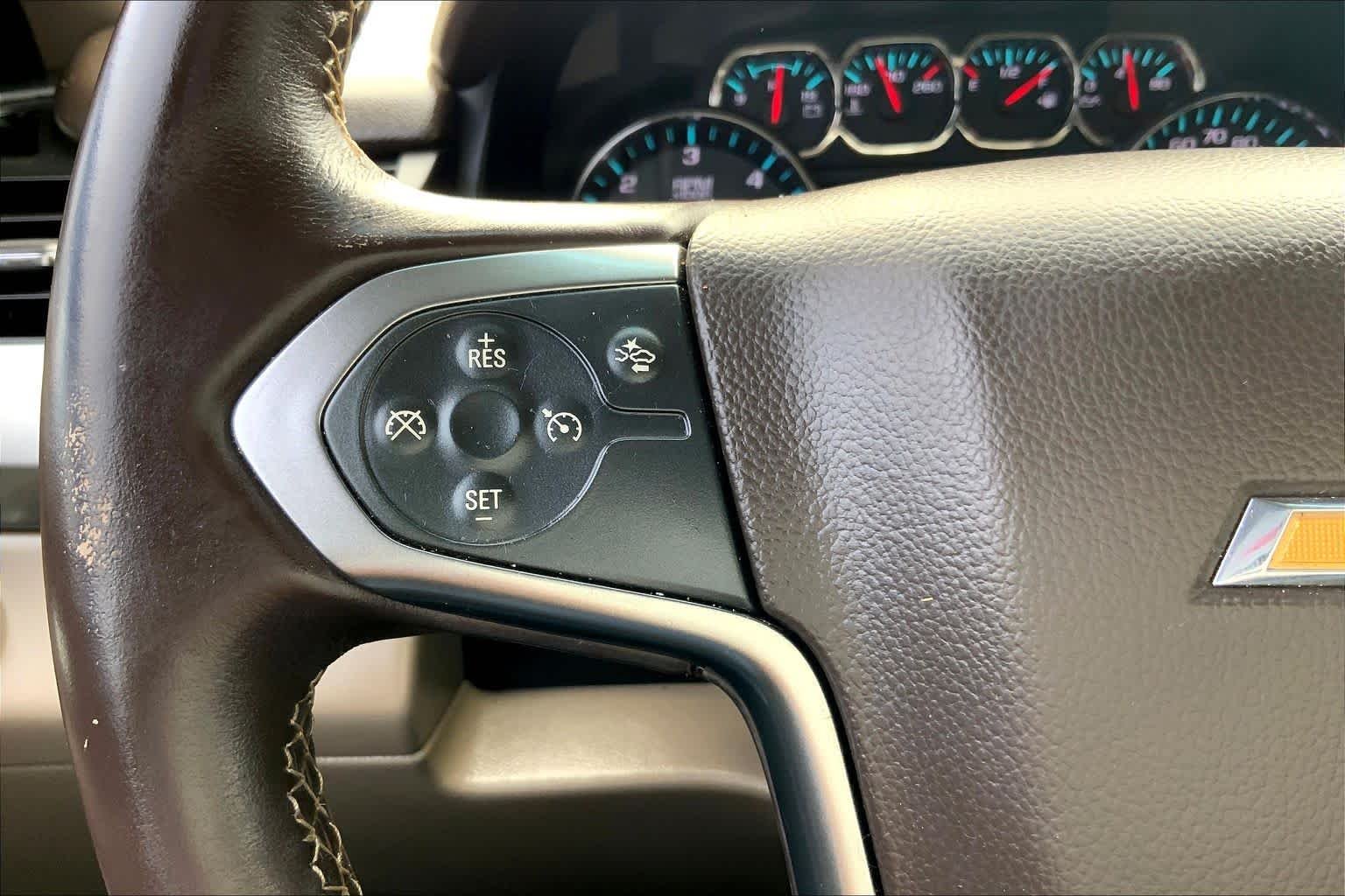 Used 2015 Summit White Chevrolet LT image 24
