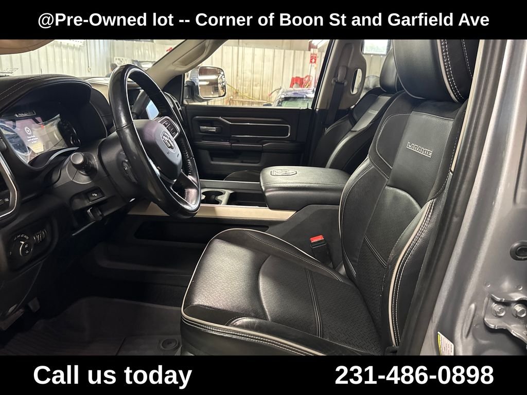 Used 2022 Silver Ram Laramie image 14